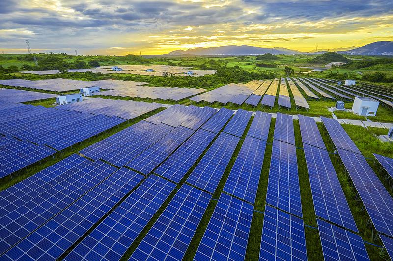 Zalety inwestycji w fotowoltaikę