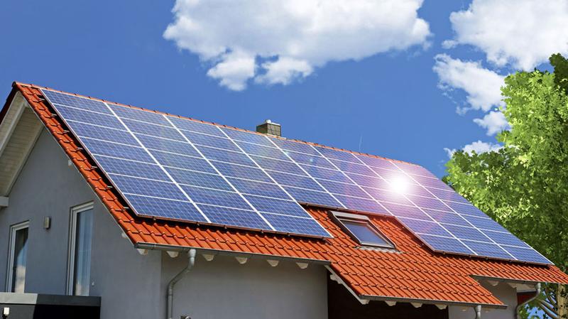 Panele fotowoltaiczne i optymalizatory w 2025: Odkryj, jak maksymalizować efektywność energii słonecznej