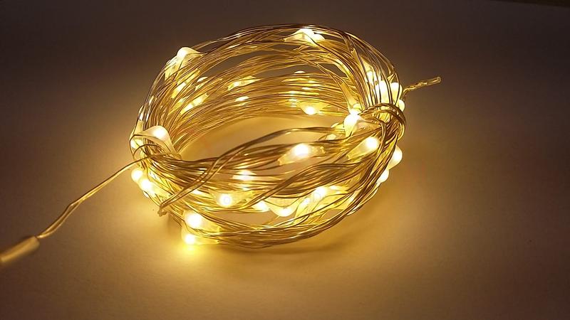 Jak Oszczędzać Energię Podczas Świąt: Ile Prądu Zużywają Lampki Choinkowe LED?