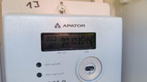 Szybki Przewodnik Po Przepisaniu Licznika Prądu na Kartę: Odczyt, Podłączenie i Czas Oczekiwania