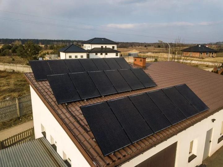 Ocena wydajności i trwałości instalacji PV