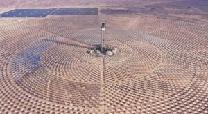 Jak Chile czerpie energię ze słońca w rekordowym nasłonecznieniu pustyni Atacama?