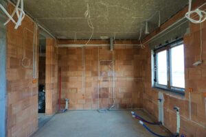 Jakie są koszty montażu instalacji elektrycznej w domu? Przewodnik po cenach i rozwiązaniach